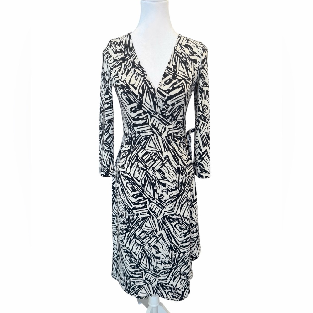 BCBG‎ Maxazria Adele Printed Wrap Dress Women's Size Small